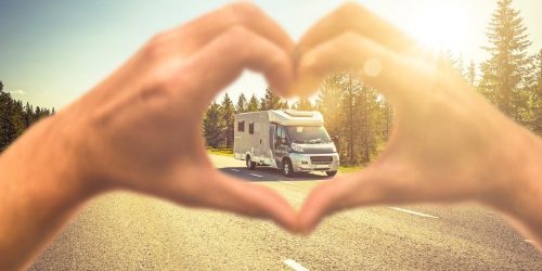 Easter flash sale: save up to 30% on motorhome hire